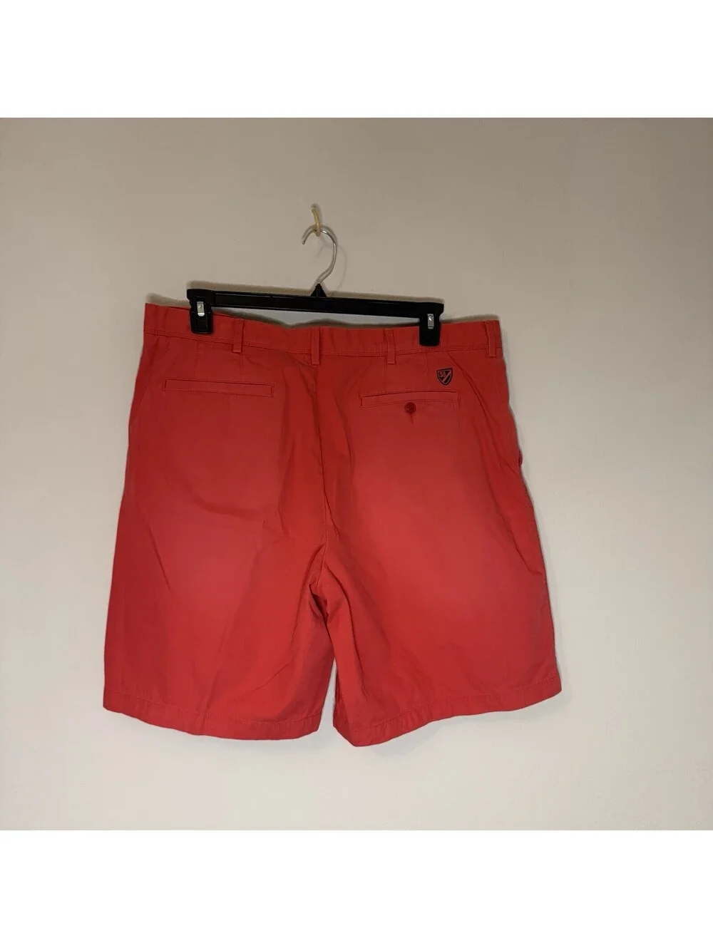 Cremieux Classics Shorts Men’s 40 Coral Red 100% Cotton NWT Flat Front Casual
